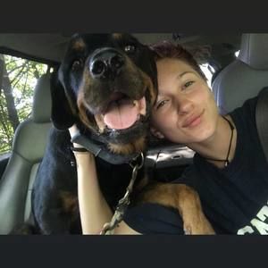 Meet your Posher, Elizabeth